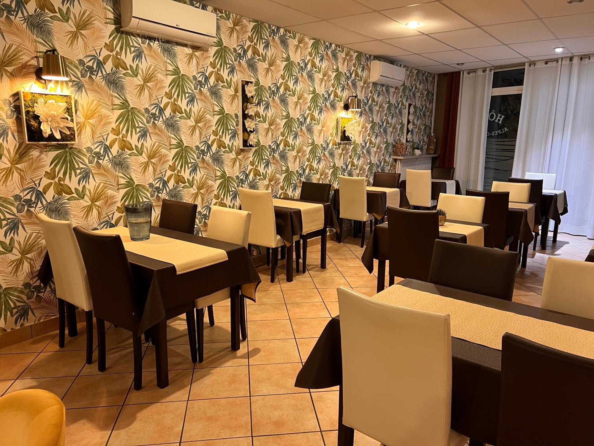 Hotel Alpes Cevennes Guilherand-Granges Экстерьер фото